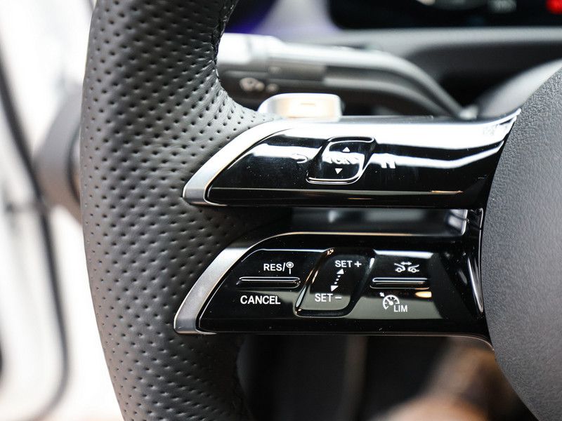 Mercedes-Benz CLA 200 2025