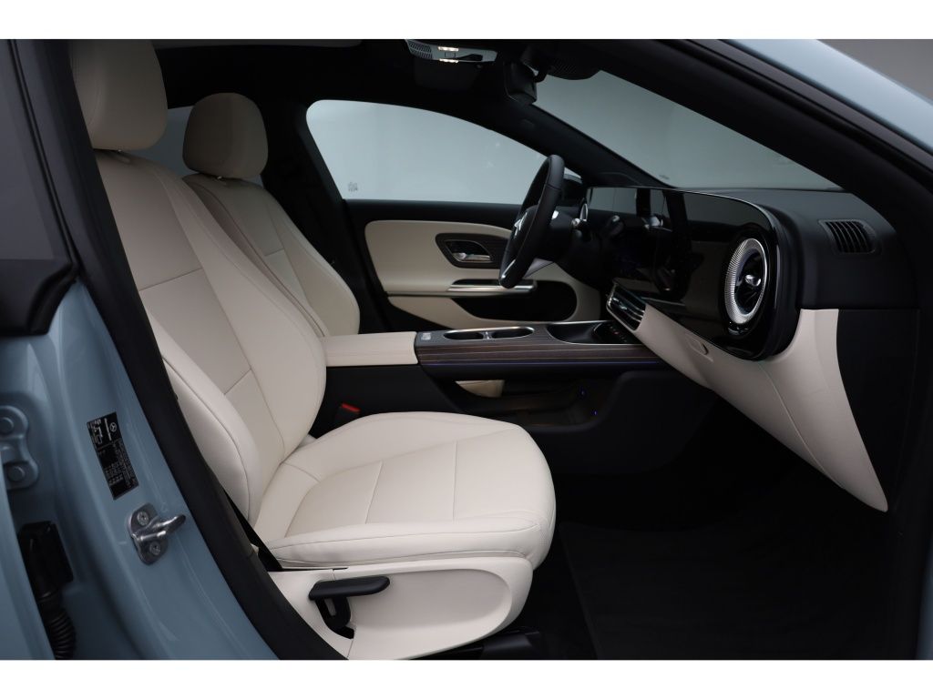 Mercedes-Benz CLA 250 2026