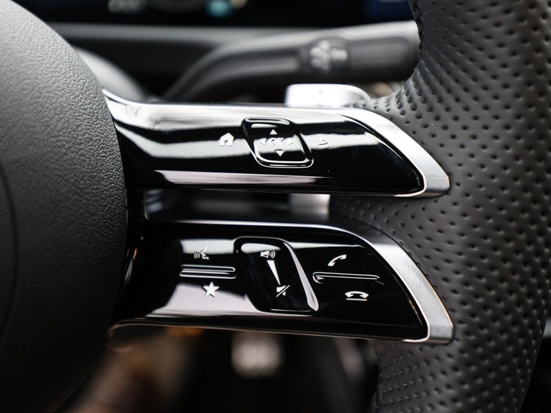 Mercedes-Benz CLA 200 2025