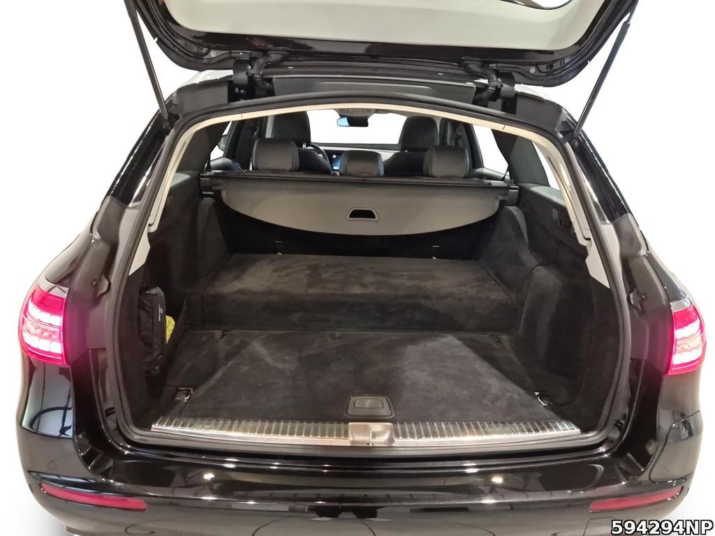 Mercedes-Benz E 300 2021