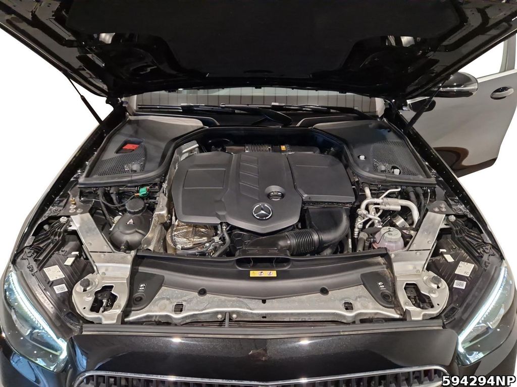 Mercedes-Benz E 300 2021