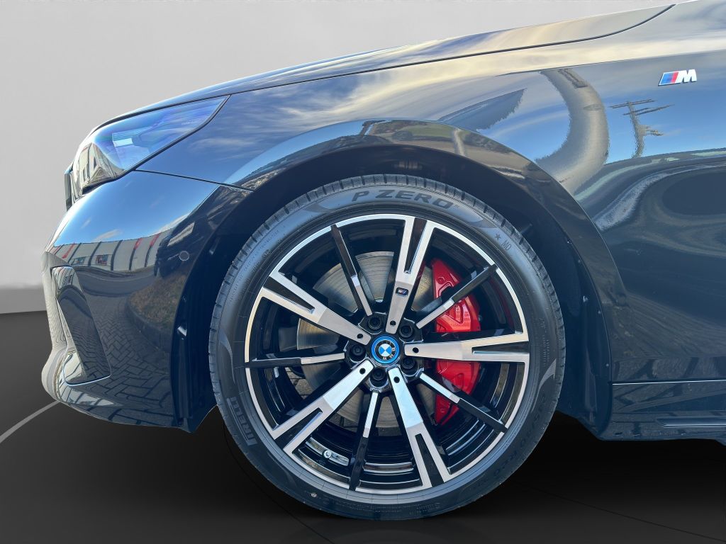 BMW i5 2026