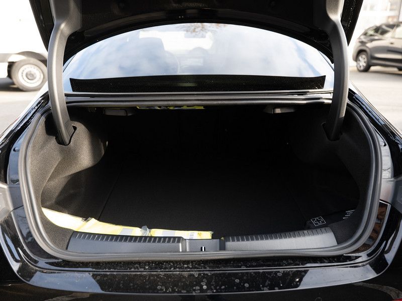 Mercedes-Benz CLA 200 2025