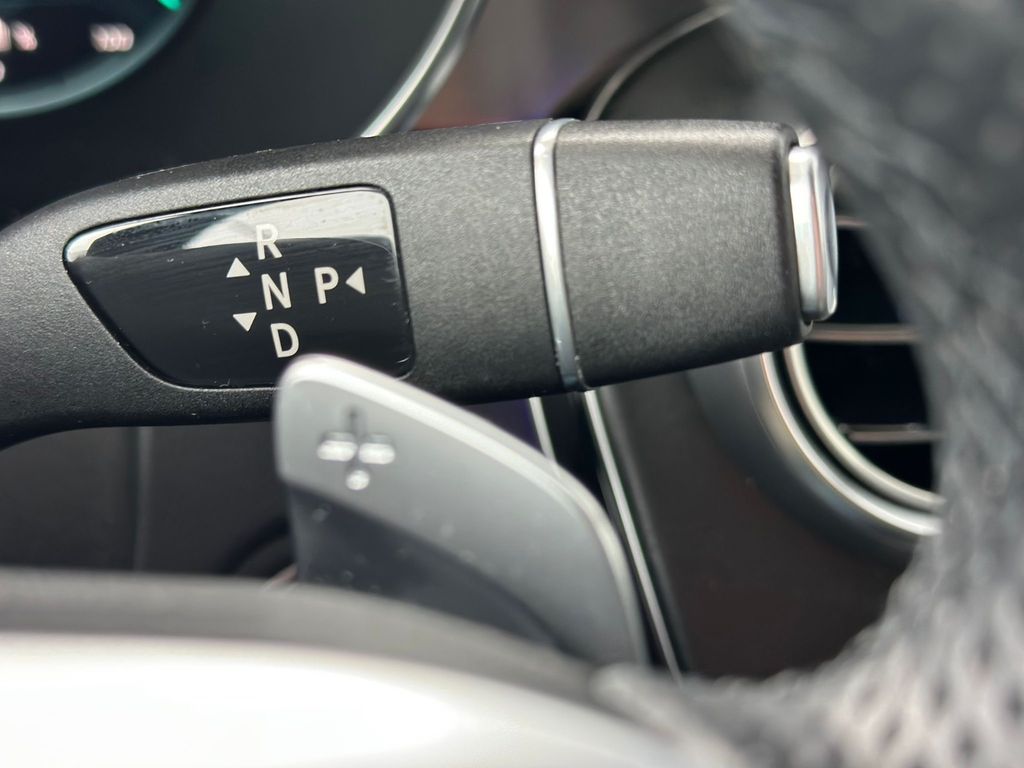 Mercedes-Benz C 300 2020