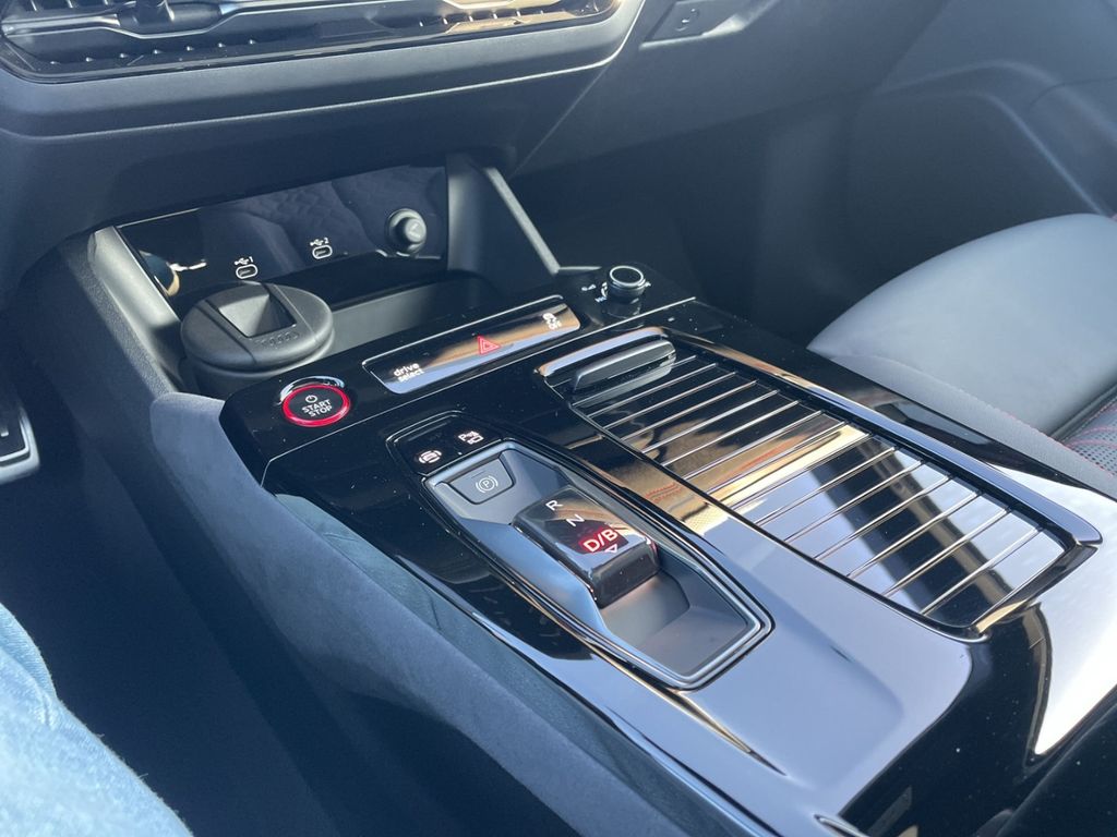 Audi A6 e-tron 2025