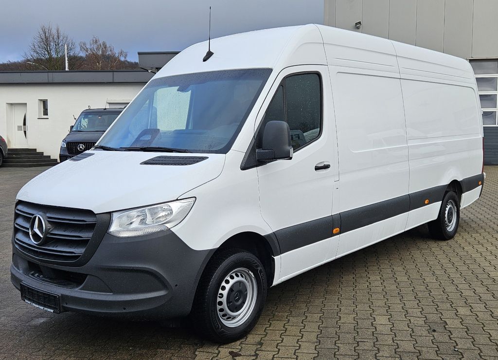 Mercedes-Benz Sprinter 2024