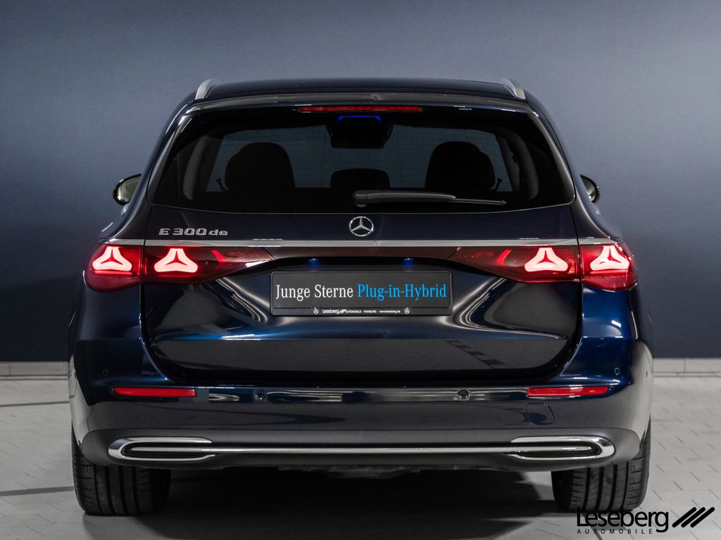 Mercedes-Benz E 300 2025