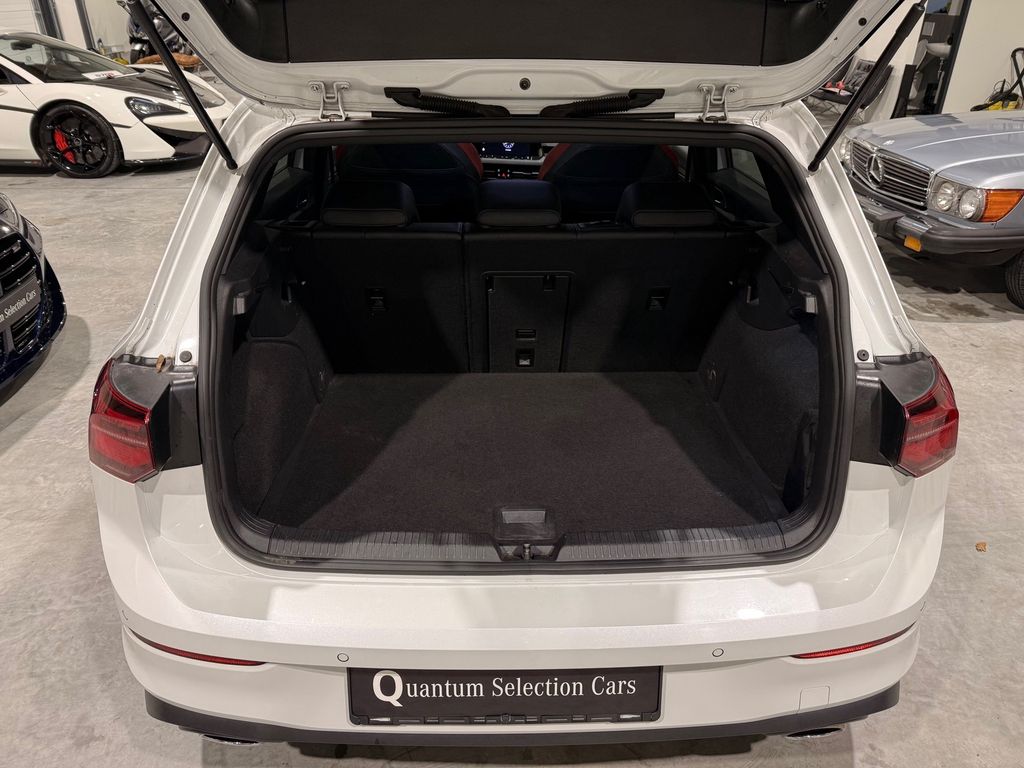 Volkswagen Golf 2021