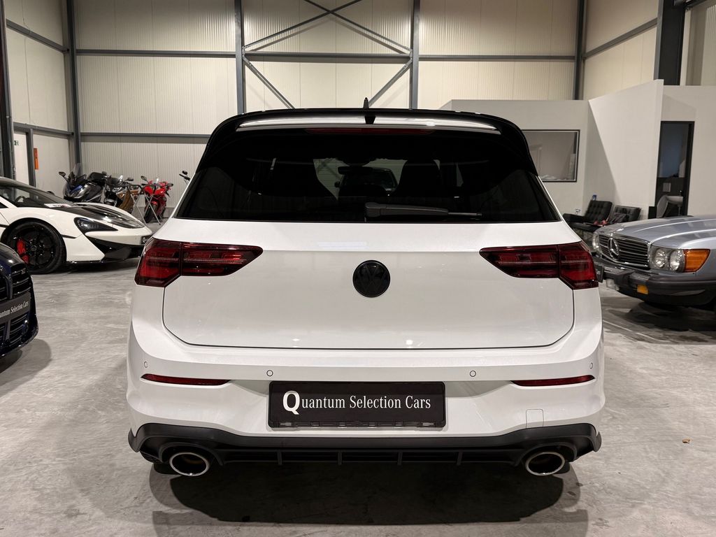 Volkswagen Golf 2021