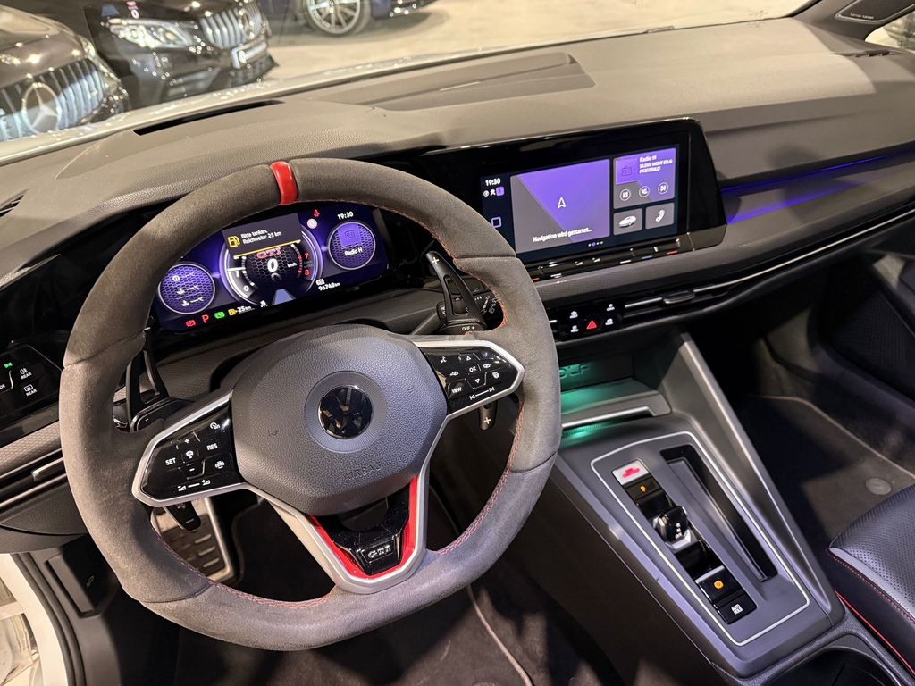 Volkswagen Golf 2021