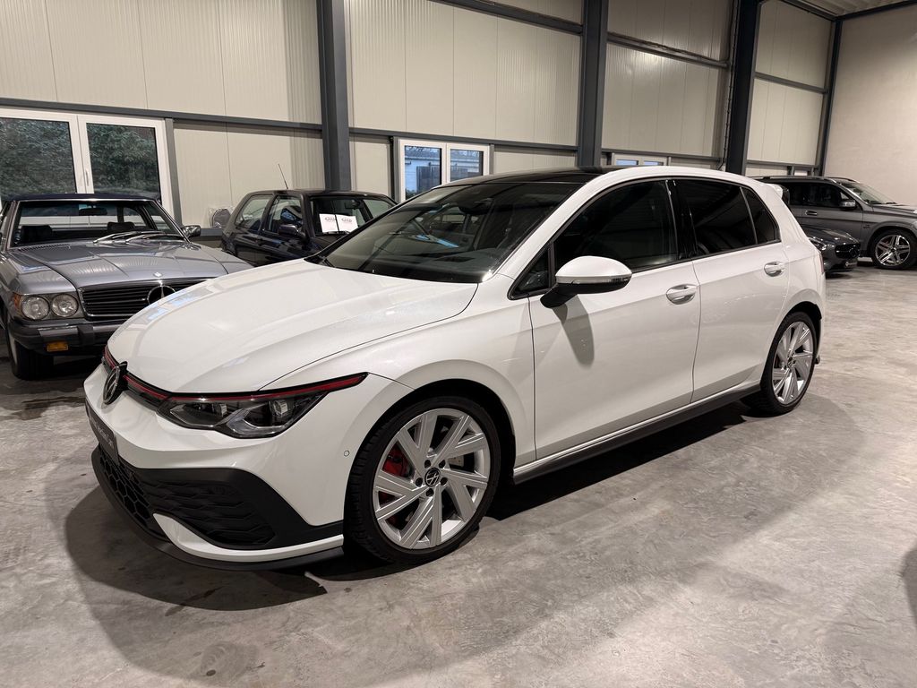 Volkswagen Golf 2021