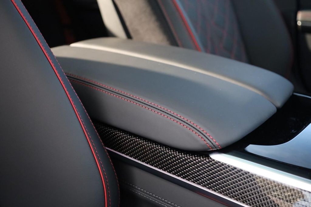 Audi S8 2024