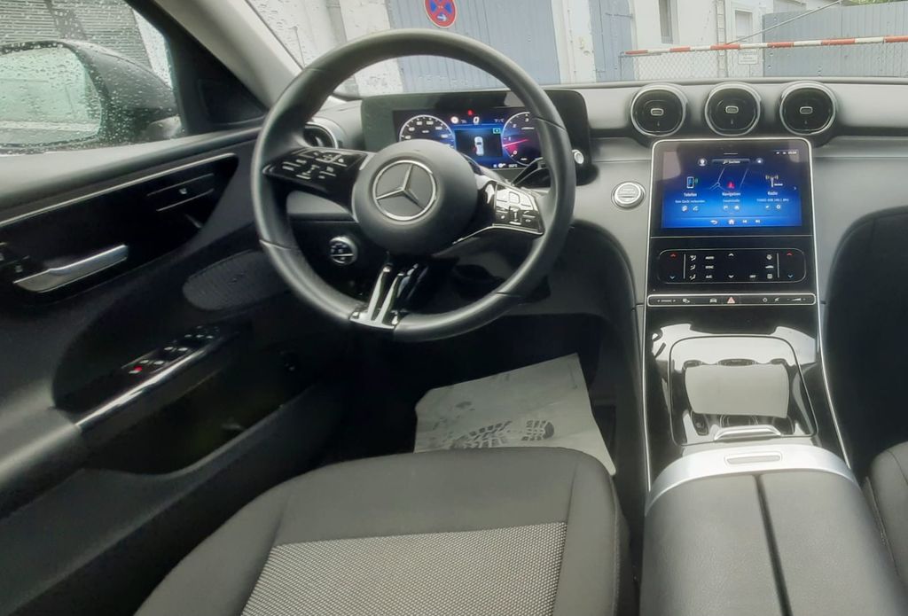 Mercedes-Benz C 200 2022