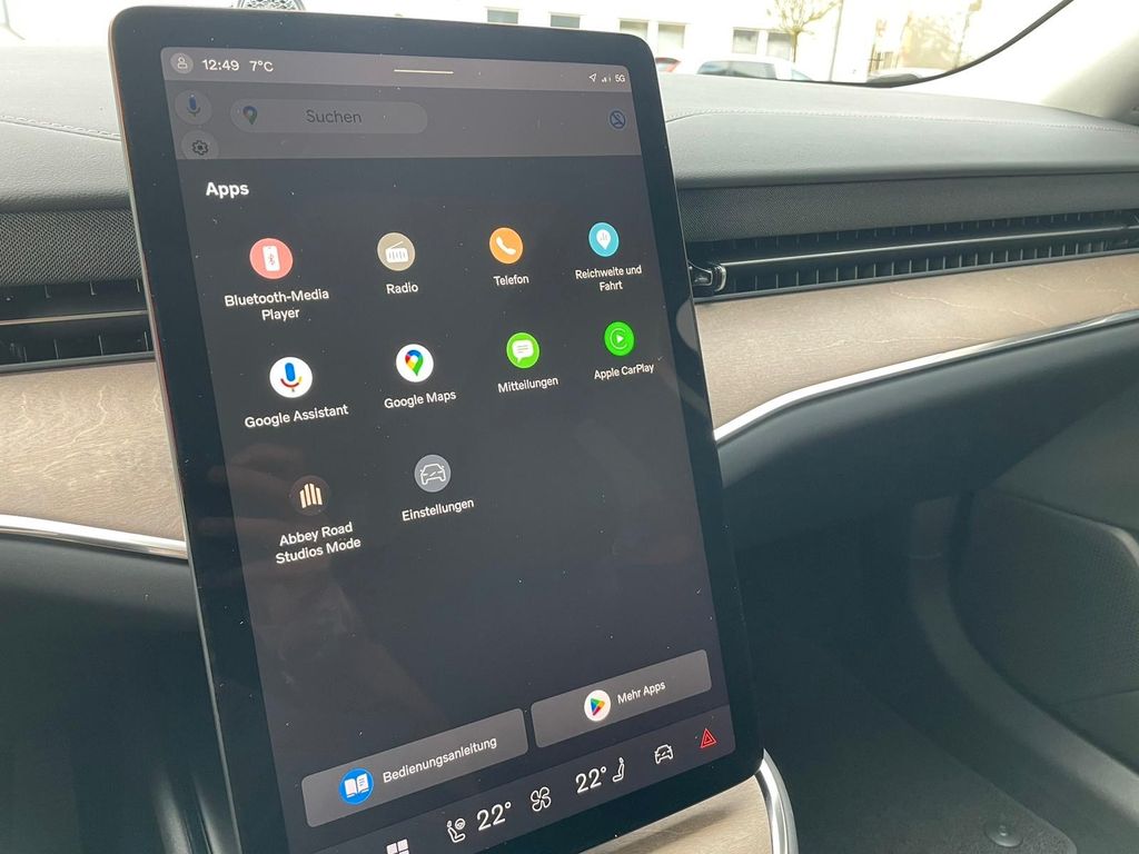 Volvo ES90