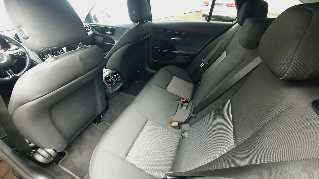 Mercedes-Benz C 200 2022