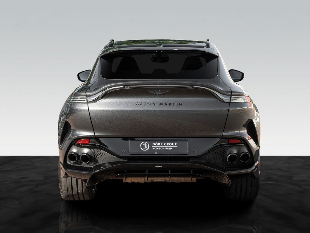 Aston Martin DBX 2023