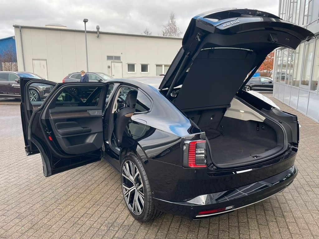 Volvo ES90