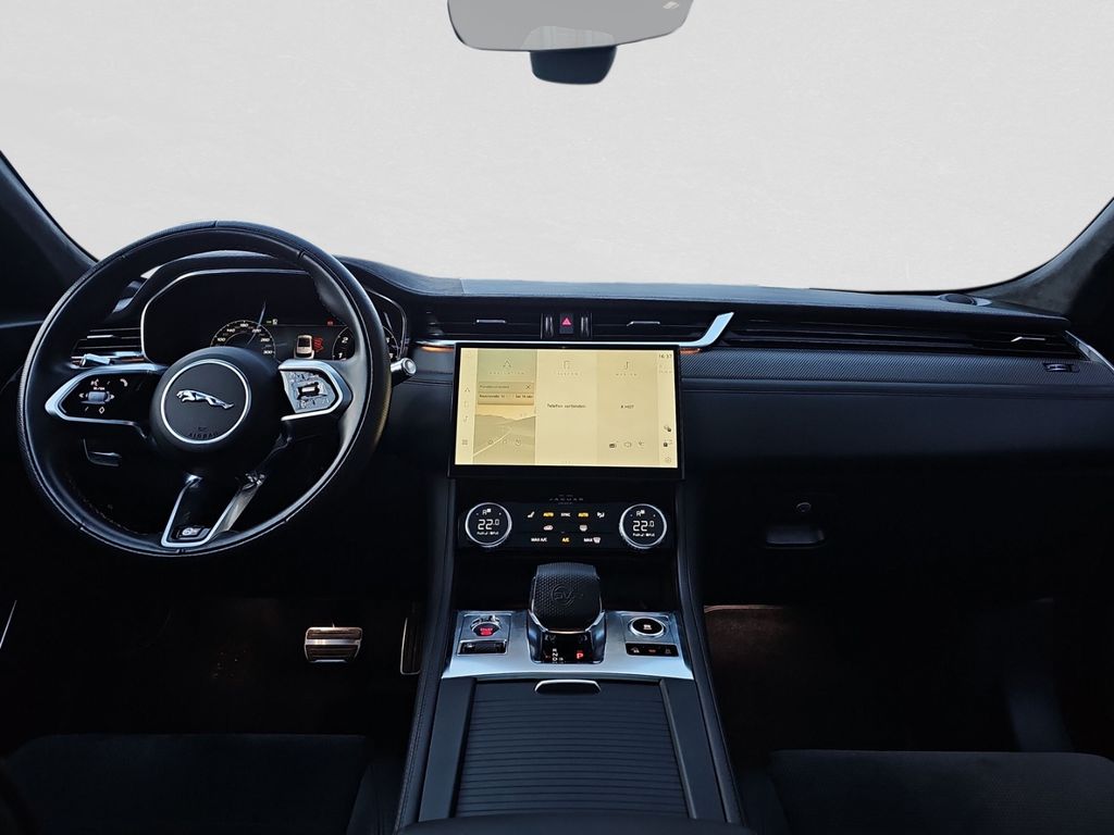 Jaguar F-Pace 2022