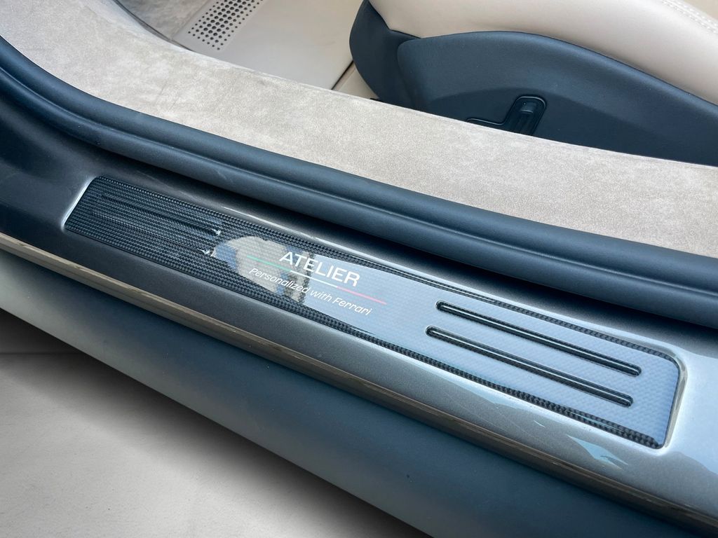 Ferrari 296 GTB 2024