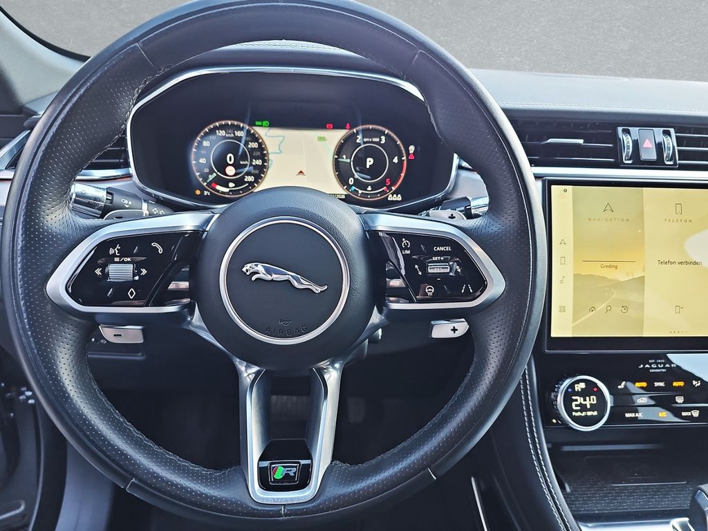 Jaguar F-Pace 2021
