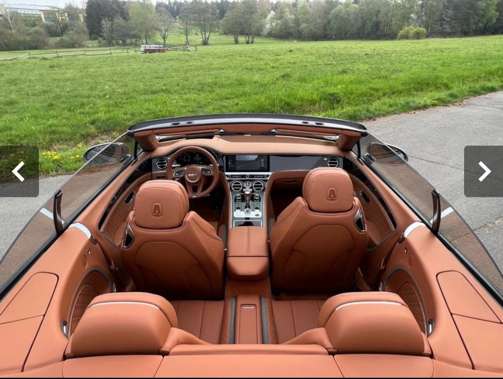 Bentley Continental GTC 2022