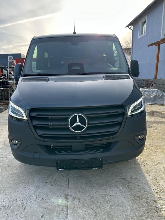 Mercedes-Benz Sprinter 2025