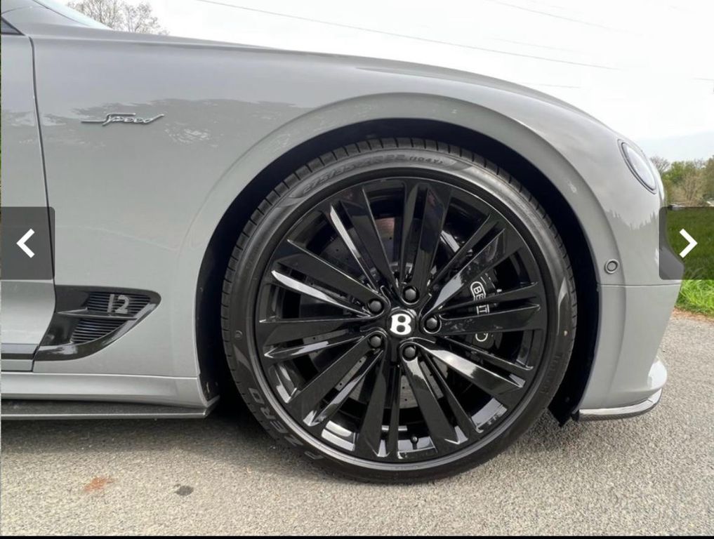 Bentley Continental GTC 2022