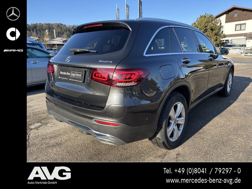 Mercedes-Benz GLC 300 2021