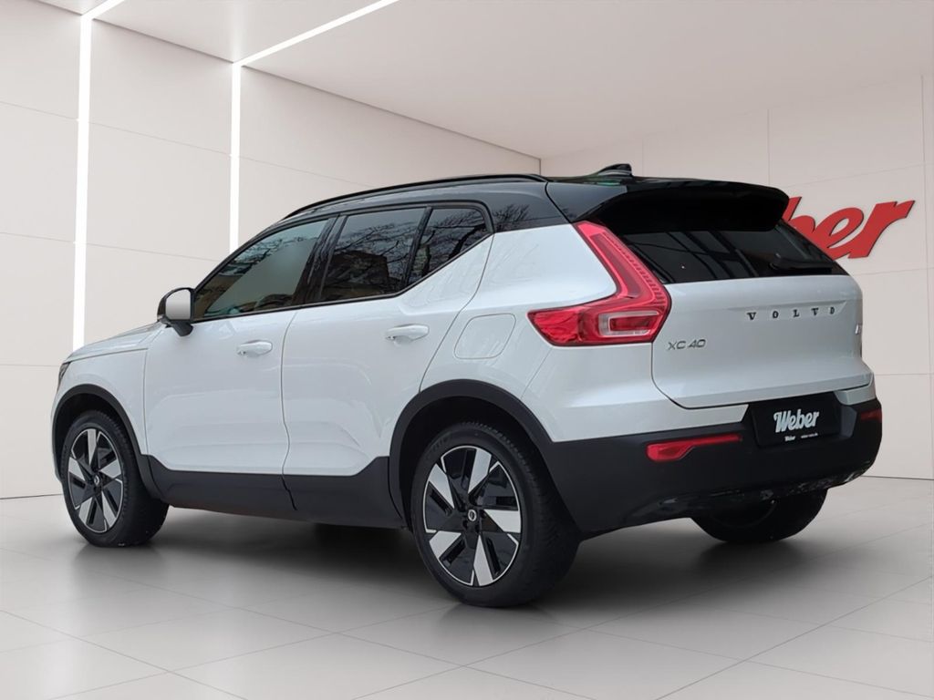 Volvo XC40 2023