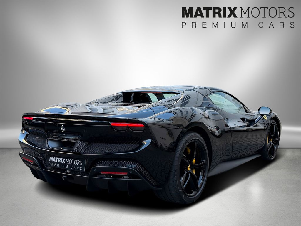 Ferrari 296 GTS 2025