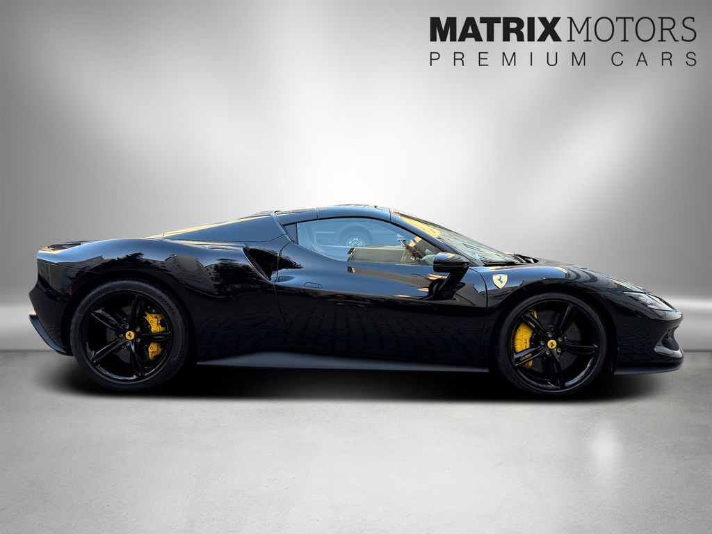 Ferrari 296 GTS 2025