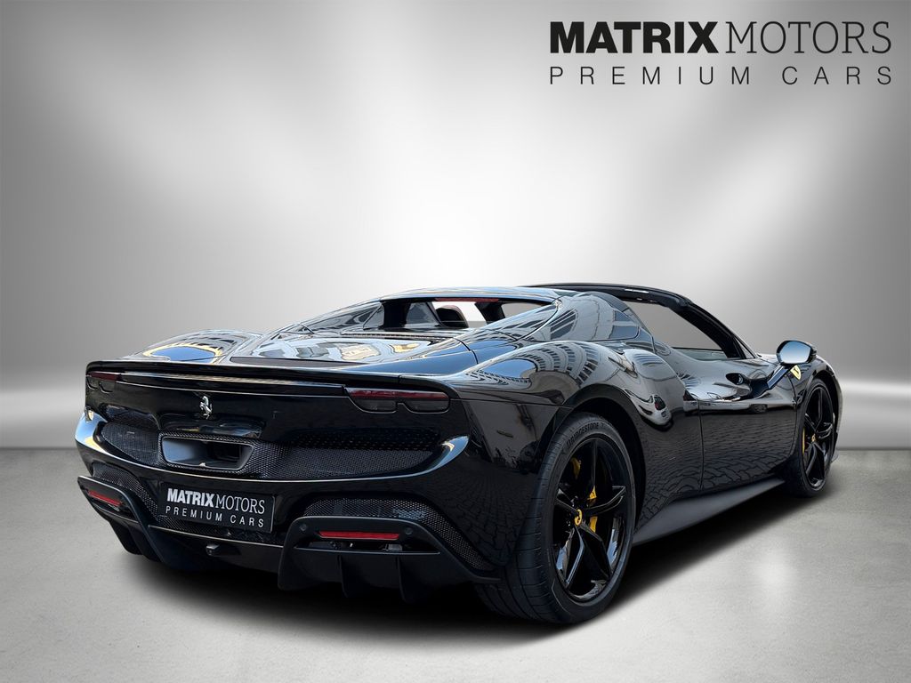 Ferrari 296 GTS 2025