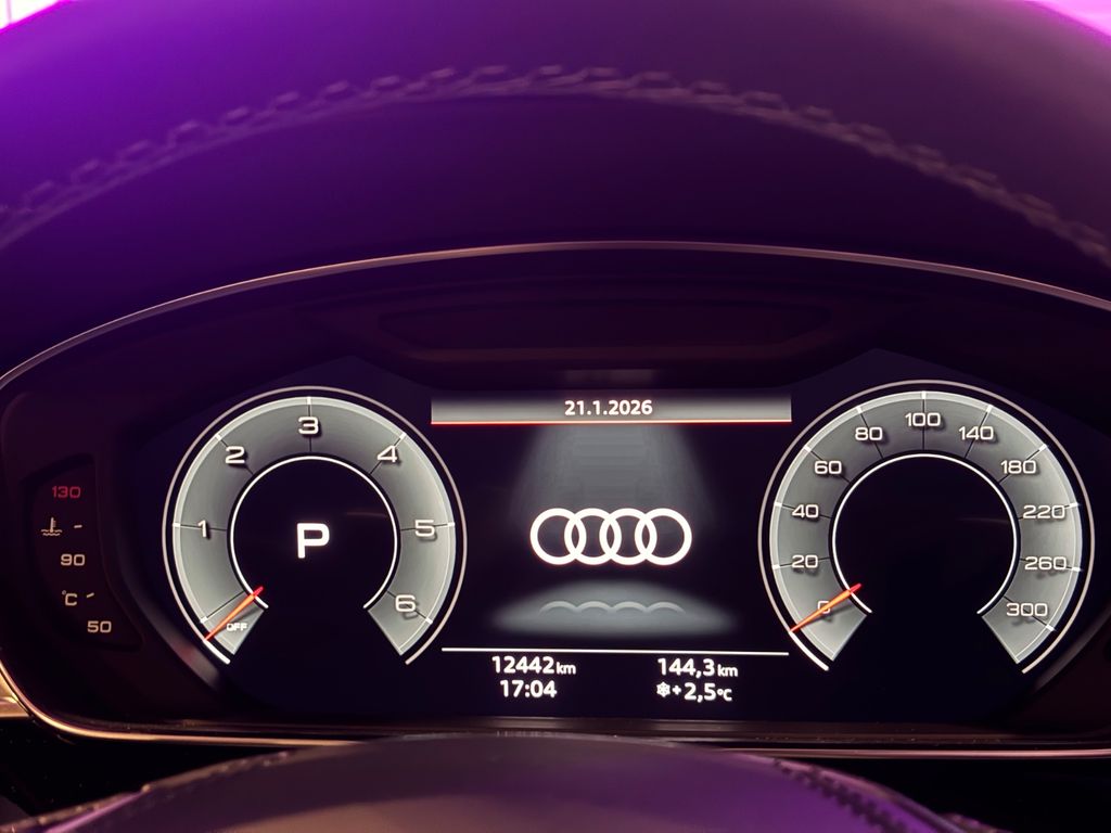 Audi A8 2024