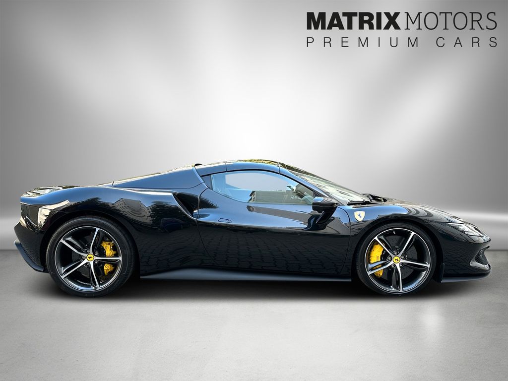 Ferrari 296 GTS 2025