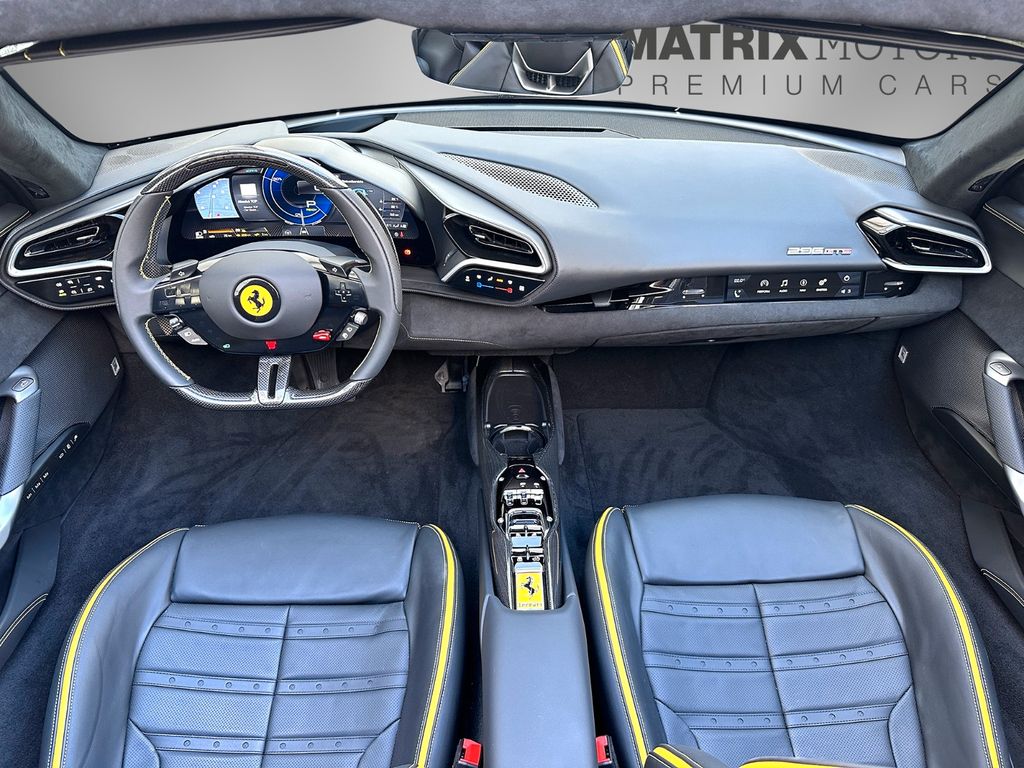 Ferrari 296 GTS 2025