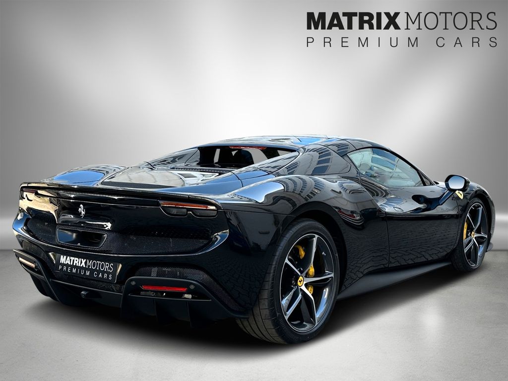 Ferrari 296 GTS 2025