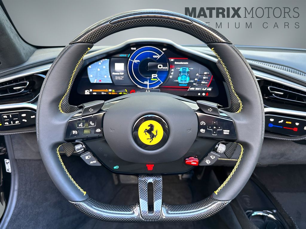 Ferrari 296 GTS 2025