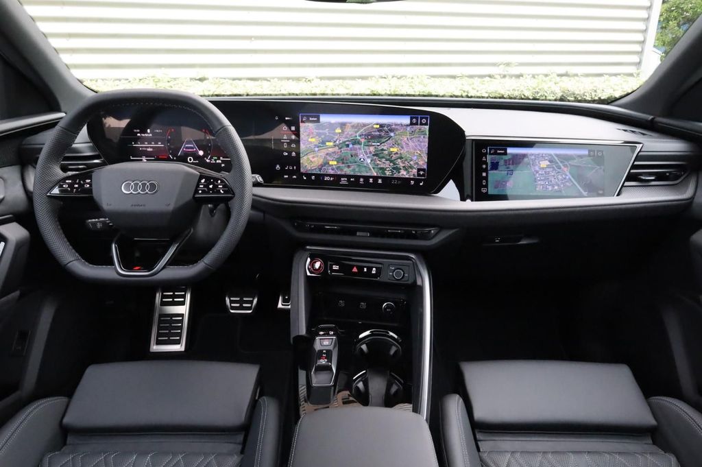 Audi SQ5 2025