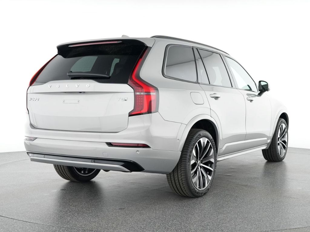 Volvo XC90 2025