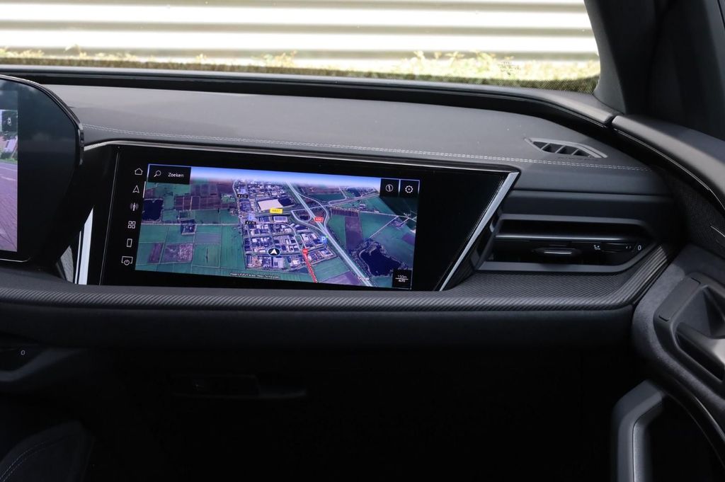 Audi SQ5 2025