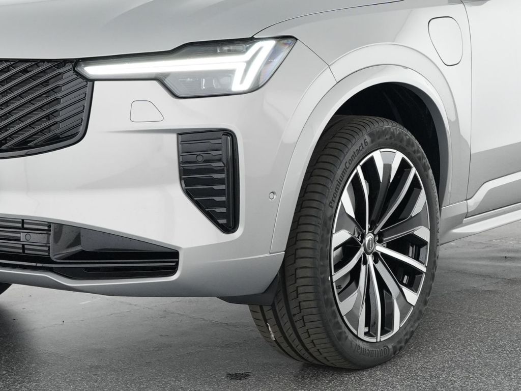 Volvo XC90 2025