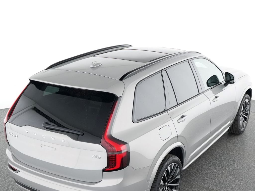 Volvo XC90 2025