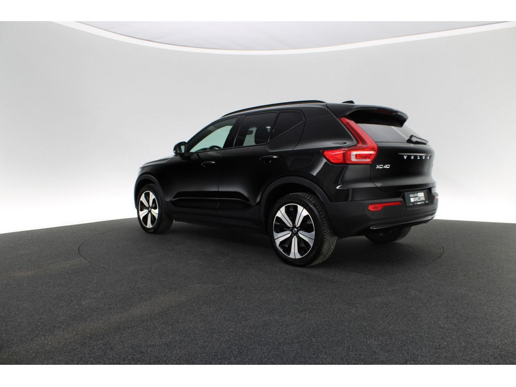 Volvo XC40 2022