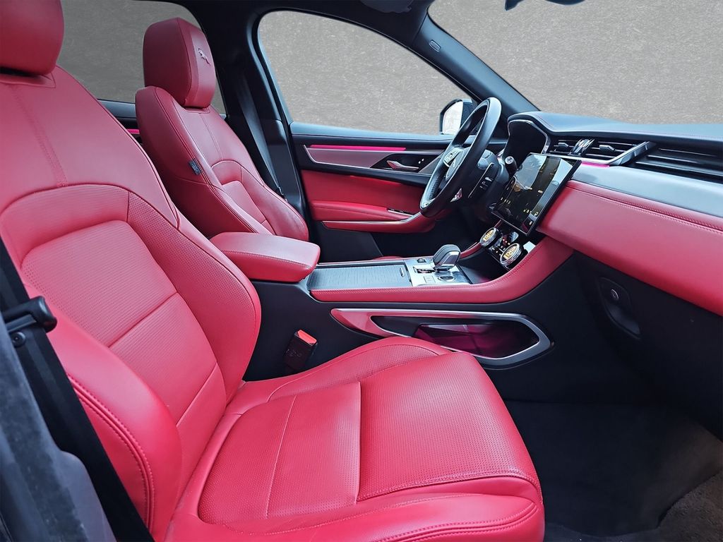 Jaguar F-Pace 2022