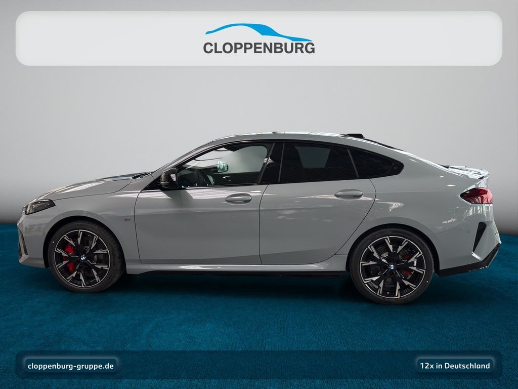 BMW M235