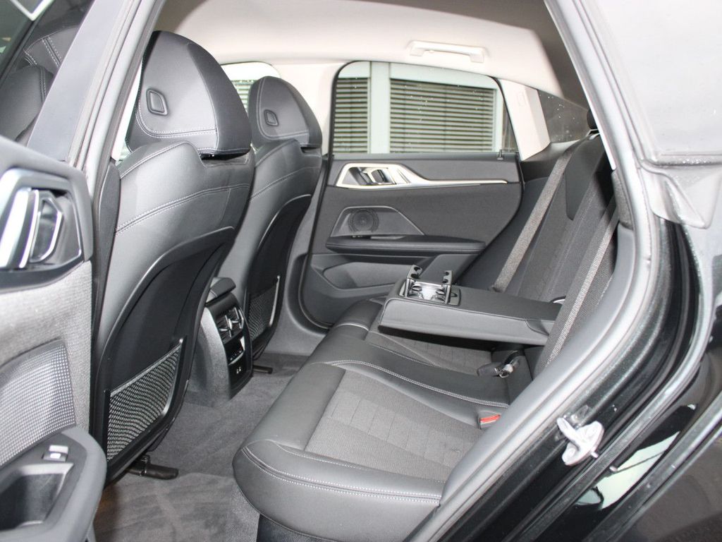 BMW i4 2023