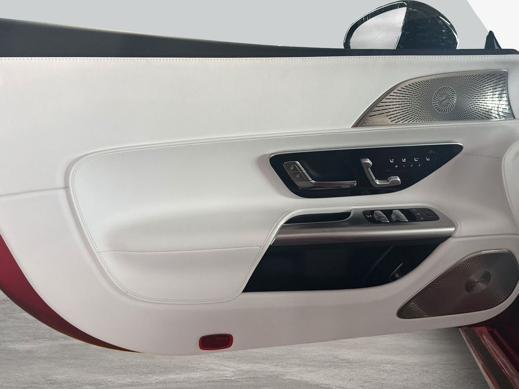 Mercedes-Benz Other 2025