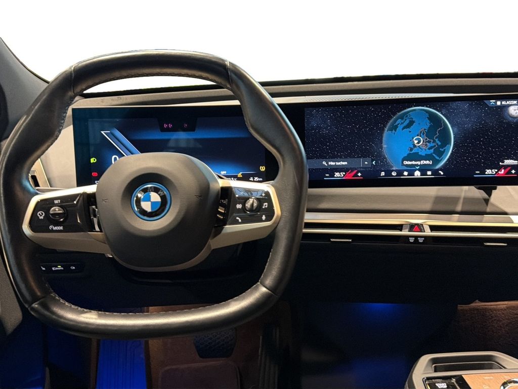 BMW iX 2023