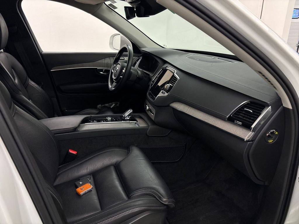 Volvo XC90 2020