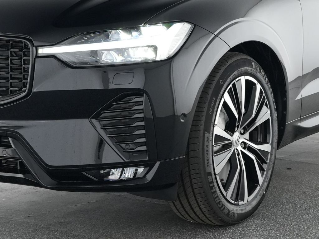 Volvo XC60 2025